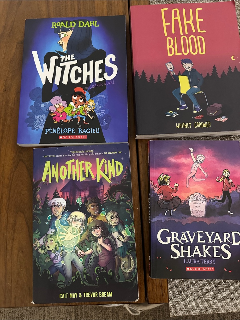 4 graphic novels